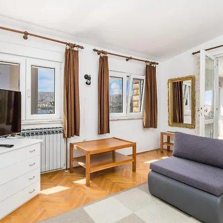 דירה 2 Bedroom Lovely In Pag