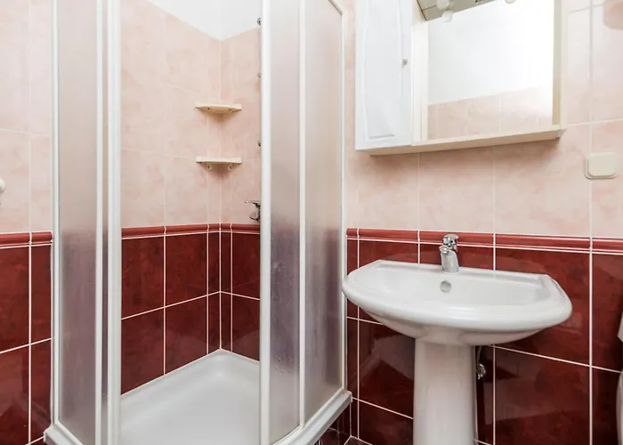 Апартаменты 2 Bedroom Awesome In Pag Паг