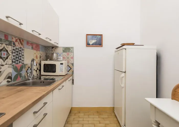 2 Bedroom Awesome In Pag 公寓 *