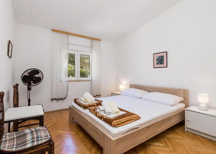 公寓 2 Bedroom Awesome In Pag *